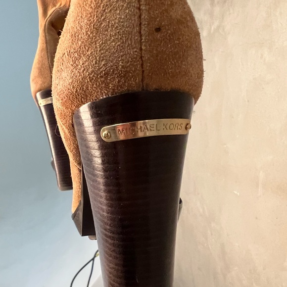 MICHAEL KORS LIKE NEW SUEDE SLOUCH BOOTS - Picture 4 of 12